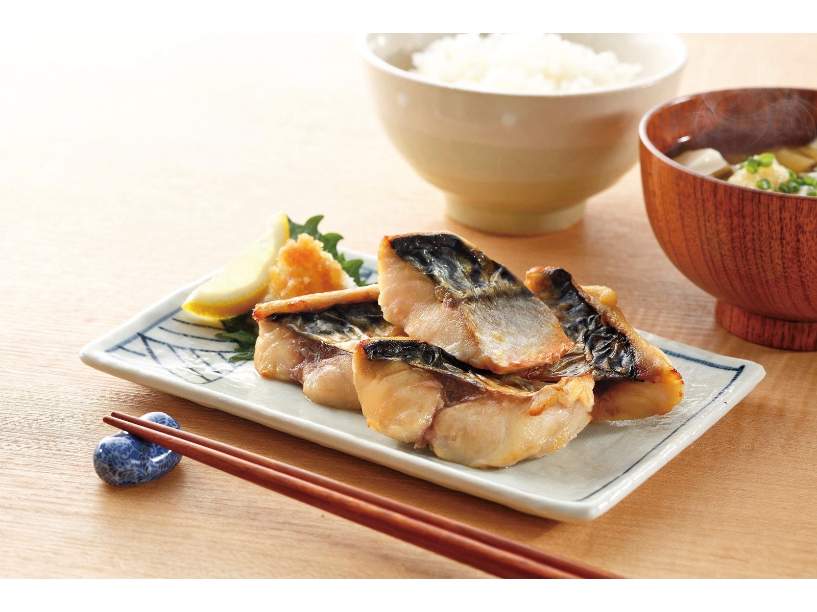 ニッスイ 骨取りさばの塩焼き 6切入（120g）| コープこうべネット