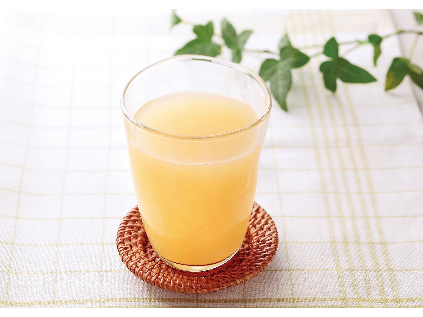 ゴールドパック 旬りんご王林 280ml| コープこうべネット