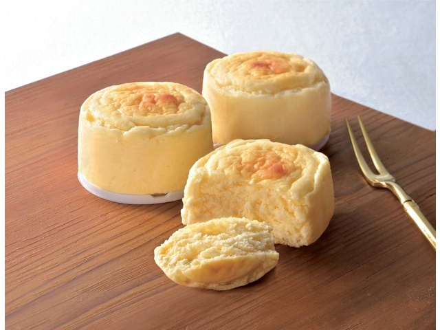 Amazon.co.jp: ロッテ ゼロ シュガーフリーケーキ(甘酸っぱ苺) 8
