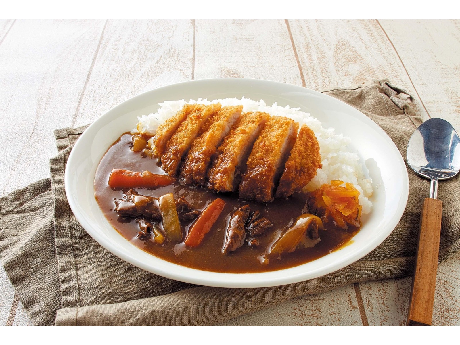 【新品未使用】原田晴子/カレー皿/りんご/ちょうちょ/2個セット グリコ カレーZEPPIN中辛 175g（2皿分×4）| コープこうべネット