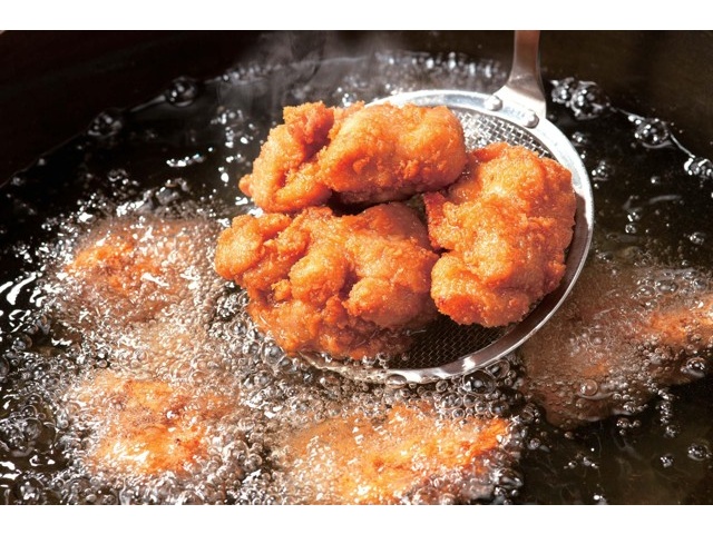 ニチレイ 特製しょうゆダレで漬け込んだ 鶏ももから揚げ 600g