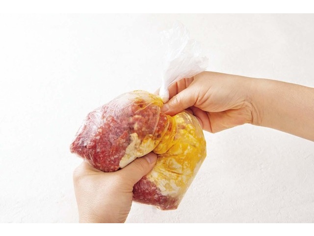 コープ　ポーク　10缶 CO・OP マチ付きキッチン用ポリ袋厚手タイプ（箱入） 1箱（100枚