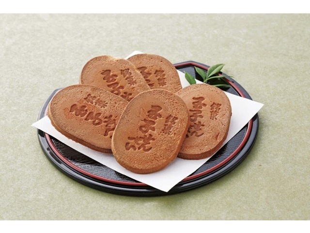 ❤️今日だけ目玉商品❤❤️ゆうべに小粒祭5kクール便送料込8000円→7500円 送料無料 ギフト箱入り ゆうべに 大粒 いちご 3L保証 熊本県産