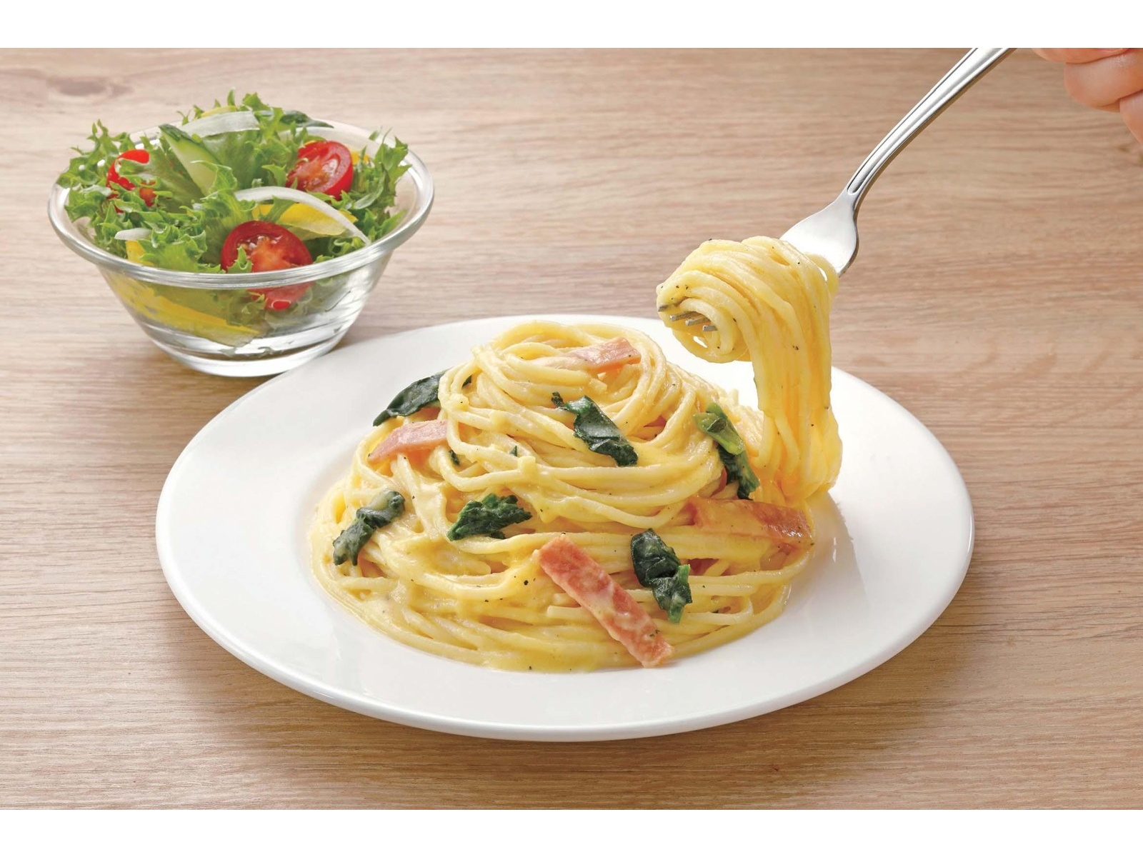 ◆カルボナーラ◆ シェフの一皿 ローマ風カルボナーラ｜シェフの一皿｜エスビー